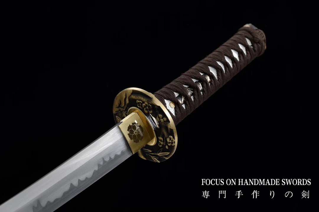 Chrysanthemum Wakizashi